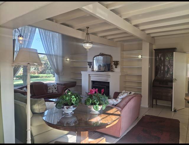 5 BEDROOM HOUSE FOR SALE IN GREENDALE